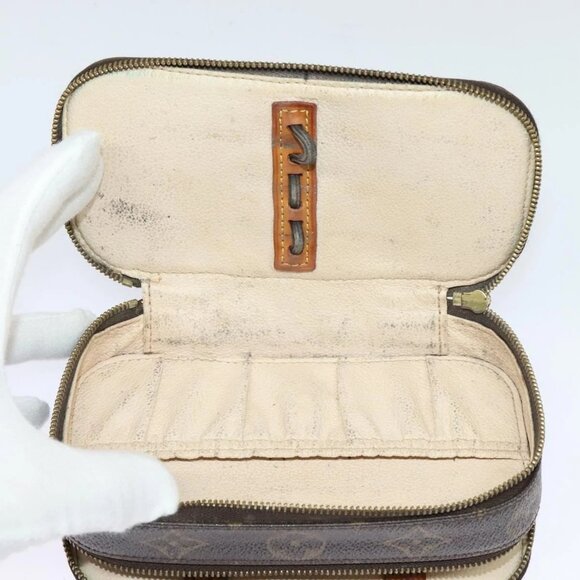 LOUIS VUITTON Monogram Trousse Brush PM Cosmetic Pouch M47510 LV Auth 120867 - Picture 13 of 16